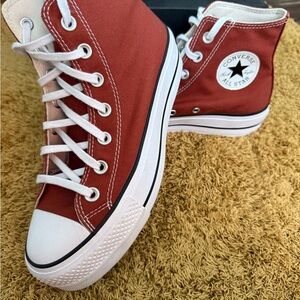 Converse CTAS LIFT HI Sneakers